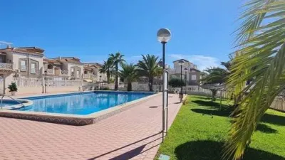 Terraced house on Avenida del Horizonte photo 2