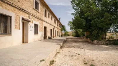 Rustic house in Camarillas photo 6