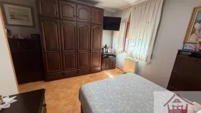 Chalet in Chiva photo 28