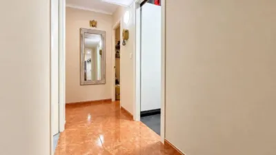 Apartment in Nou Barris photo 3