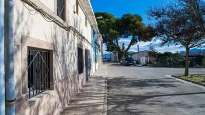 Rustic house in Camarillas photo 21