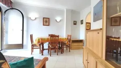 Apartment on Carrer de la Pau photo 3