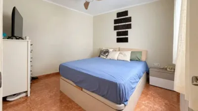 Apartment in Nou Barris photo 9