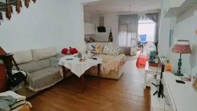 Chalet in Villanueva de La Reina photo 3