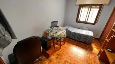 Apartment on Calle de la República Argentina photo 19