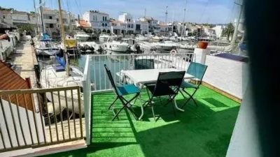 Apartment in Empuriabrava photo 10