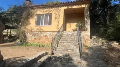 Chalet on Carrer del Mas Mato photo 2