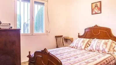 Chalet on Calle El Salograr S-N photo 11