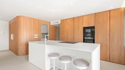 Apartment in Traditional Centre photo 2