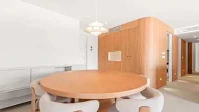 Apartment in Traditional Centre photo 10