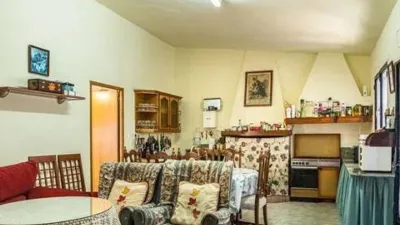 Chalet on Calle El Salograr S-N photo 7