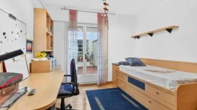 Apartment in Centre photo 15