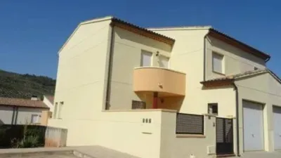 Terraced house in La Puerta de Segura photo 3