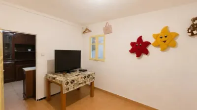 Apartment in Santa Coloma de Gramenet photo 7