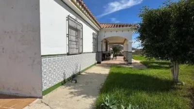 Chalet on Fuente Ariza Street photo 5