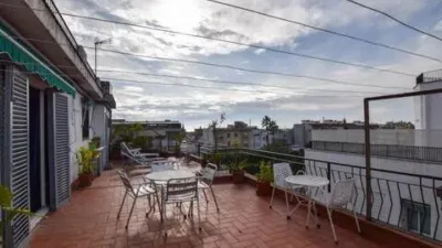 Top floor flat in Centre photo 3