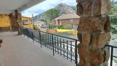 Chalet in Manzanares el Real photo 27