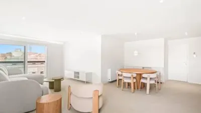 Apartment in Traditional Centre photo 16