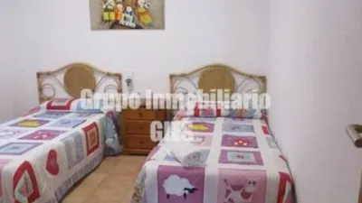 Terraced house on Joanot Martorell S-N street photo 21