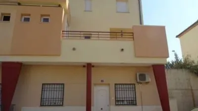 Terraced house in La Puerta de Segura photo 2