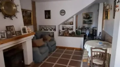 Chalet in Ventas de Huelma photo 2