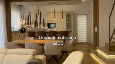 Chalet on Calle A, 102 U photo 10