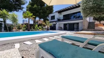 Chalet in Partida Enchinent photo 5