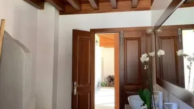 Casa en Avenida Tome Cano photo 32