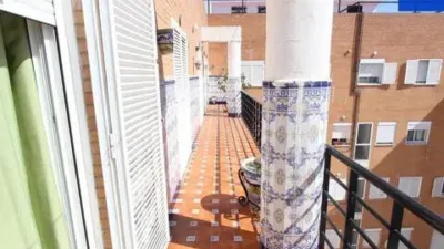 Piso en La Salle-Pino Flores photo 2
