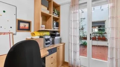 Apartment in Centre photo 16