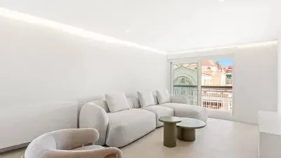 Apartment in Traditional Centre photo 17