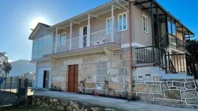 Chalet in Cenlle photo 5