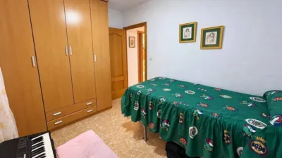 Apartment on Carrer de Pinós photo 21