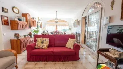 Chalet on Carrer del Riu Muga photo 6