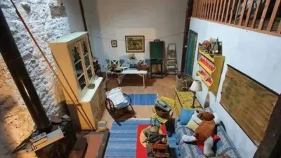 Chalet on Calle Campoo de Suso S-N photo 3