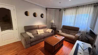 Chalet in Elda photo 8