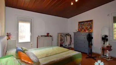 Chalet in Torrelles de Llobregat photo 26