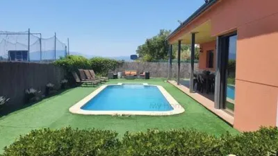 Chalet on Carrer dels Astres photo 2