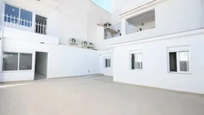 Apartment in the Town Centre photo 3