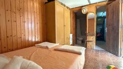 Chalet on Carrer del Tarragonès photo 18