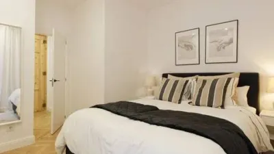 Flat for sale in Universidad-Malasaña photo 14