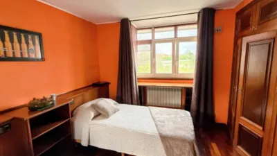 Chalet in Carballo photo 32