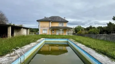 Chalet in Carballo photo 9