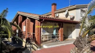 Chalet in Chiva photo 3
