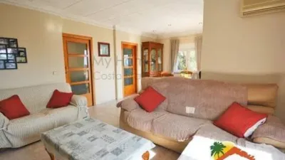 Chalet on Carrer Versalles photo 7