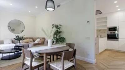 Flat for sale in Universidad-Malasaña photo 6