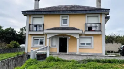 Chalet in Carballo photo 4