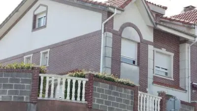 House in the Centre photo 35