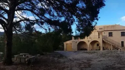 Chalet in Relleu photo 2