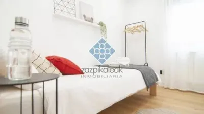 Apartment in Santutxu photo 18